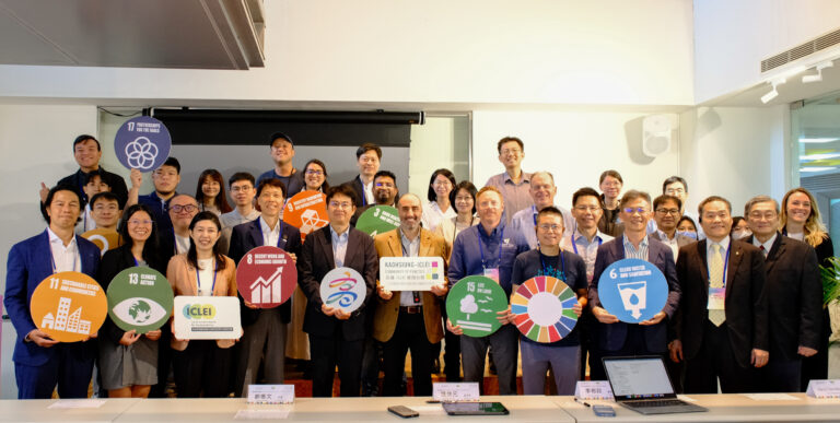 What does it take to build a thriving urban forest? Lessons from Kaohsiung